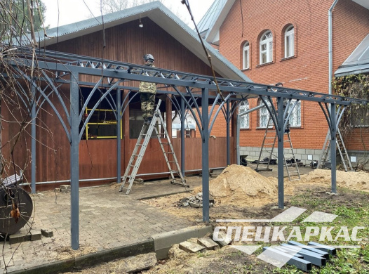 Навес из поликарбоната к дому для террасы №68 - фото 1632